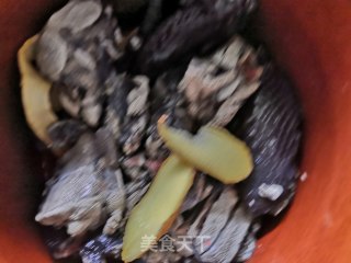 煲乌鸡汤的做法步骤：3