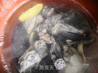 煲乌鸡汤的做法步骤：4