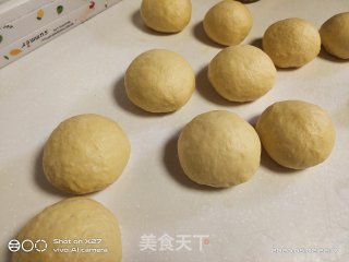 蛋黄面包的做法步骤：8