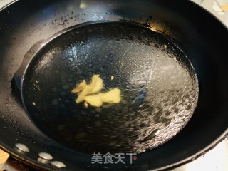 火麻油丝瓜嫩豆腐汤的做法步骤：3