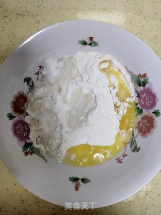 椒盐花卷的做法步骤：2