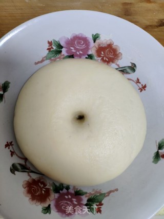 椒盐花卷的做法步骤：4