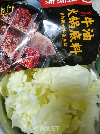 红油包菜的做法步骤：1