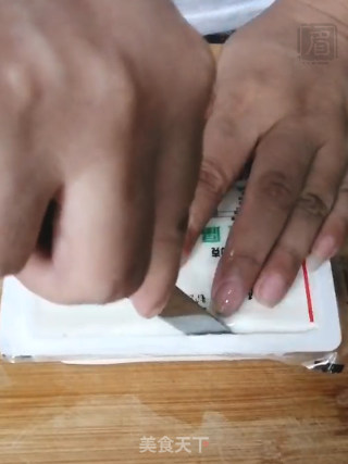 茄汁脆皮豆腐的做法步骤：2