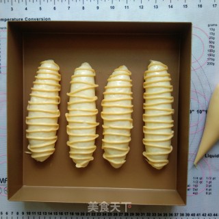 (童年的美好时光)孩子们最爱的毛毛虫面包的做法步骤：19