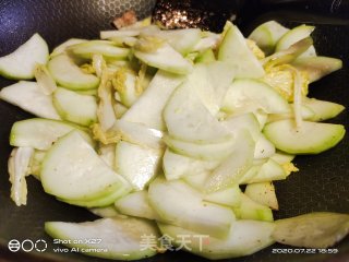 瓠瓜炒肉片的做法步骤：4
