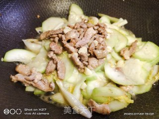 瓠瓜炒肉片的做法步骤：5