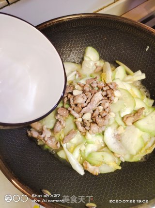 瓠瓜炒肉片的做法步骤：7