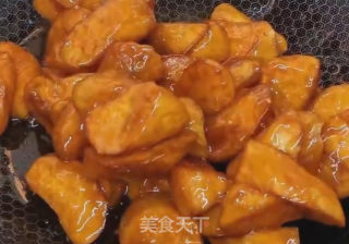 拔丝地瓜的做法步骤：7