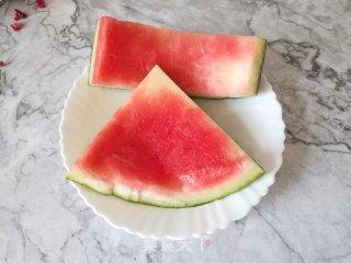 凉拌西瓜皮的做法步骤：1