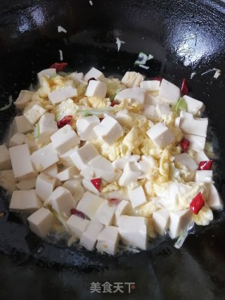 黄豆酱烧内酯豆腐的做法步骤：5