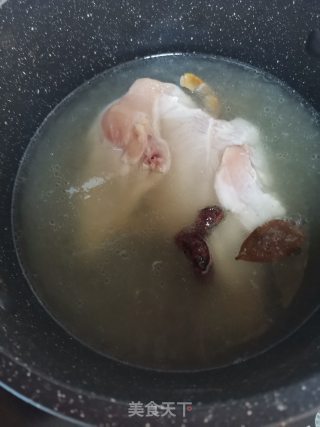 凉拌鸡丝的做法步骤：2