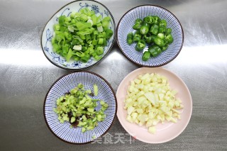 干烧鲫鱼的做法步骤：3