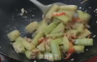 丝瓜肉末的做法步骤：4
