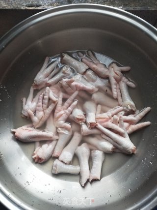 泡椒凤爪的做法步骤：3
