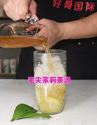 自制饮品|一口上瘾的超爽爆打香柠茉莉茶的做法步骤：7