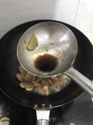 香菇烧肉的做法步骤：5