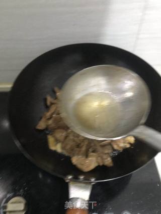 香菇烧肉的做法步骤：6