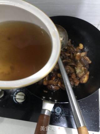香菇烧肉的做法步骤：9