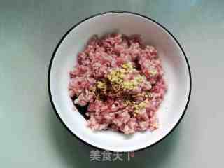 酸豆角炒肉末的做法步骤：3