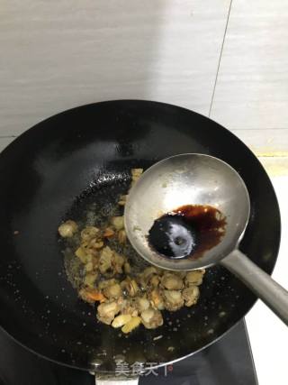 双椒炒扇贝的做法步骤：6
