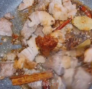 胡萝卜焖牛腩的做法步骤：5