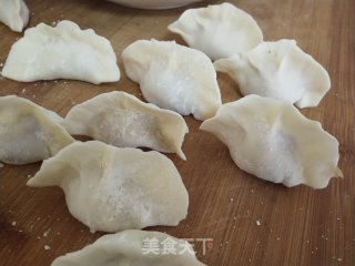 香菇鸡肉馅饺子的做法步骤：7