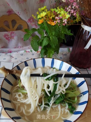 原汁鸡汤面的做法步骤：6