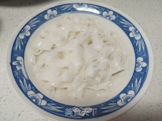 凉拌酸辣粉的做法步骤：4