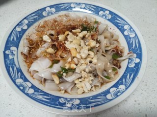 凉拌酸辣粉的做法步骤：7