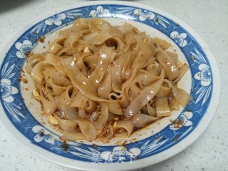 凉拌酸辣粉的做法步骤：8