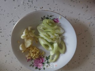 红烧肉炖茄子土豆的做法步骤：4