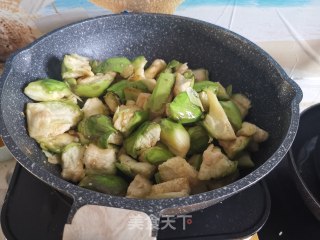 红烧肉炖茄子土豆的做法步骤：5