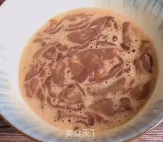 小炒猪肝的做法步骤：1