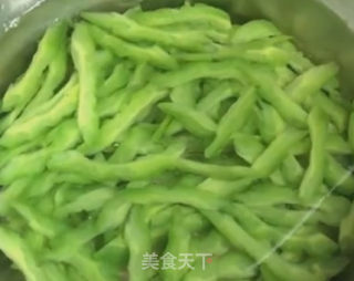 蒜香苦瓜的做法步骤：7