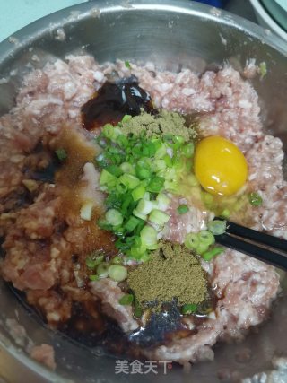 纯肉馅饺子的做法步骤：5