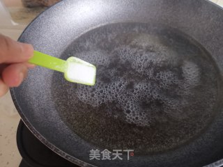 滑蛋虾仁的做法步骤：11