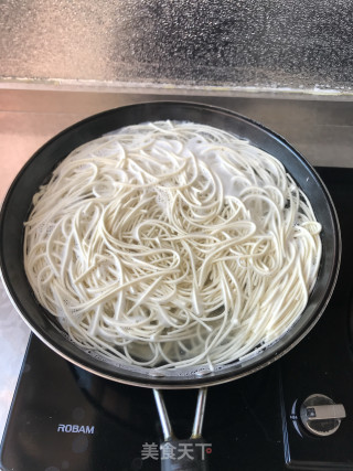 葱油拌面的做法步骤：7