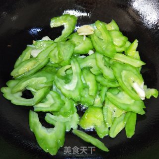 苦瓜炒苋菜的做法步骤：6
