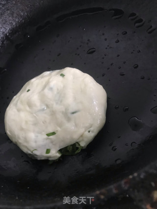 韭菜鸡蛋馅饼的做法步骤：11