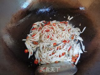 杏鲍菇炒牛肉的做法步骤：4