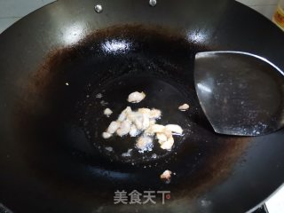 藕片炒肉的做法步骤：1