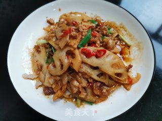藕片炒肉的做法步骤：9