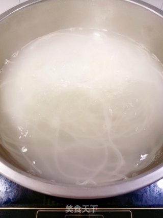 肉末拌米粉的做法步骤：3