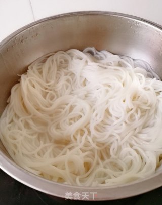 肉末拌米粉的做法步骤：4