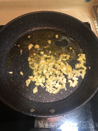 蒜丁小白菜的做法步骤：3