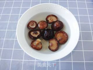 泡皮煮花菜的做法步骤：1