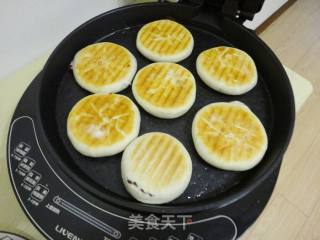 豆沙发面煎饼的做法步骤：7
