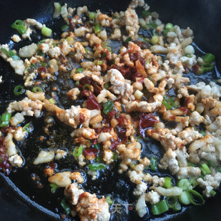 酸豆角炒肉的做法步骤：6