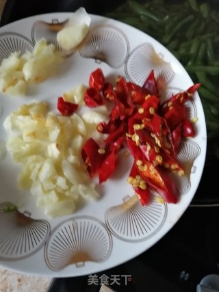 蒜香豆角的做法步骤：5